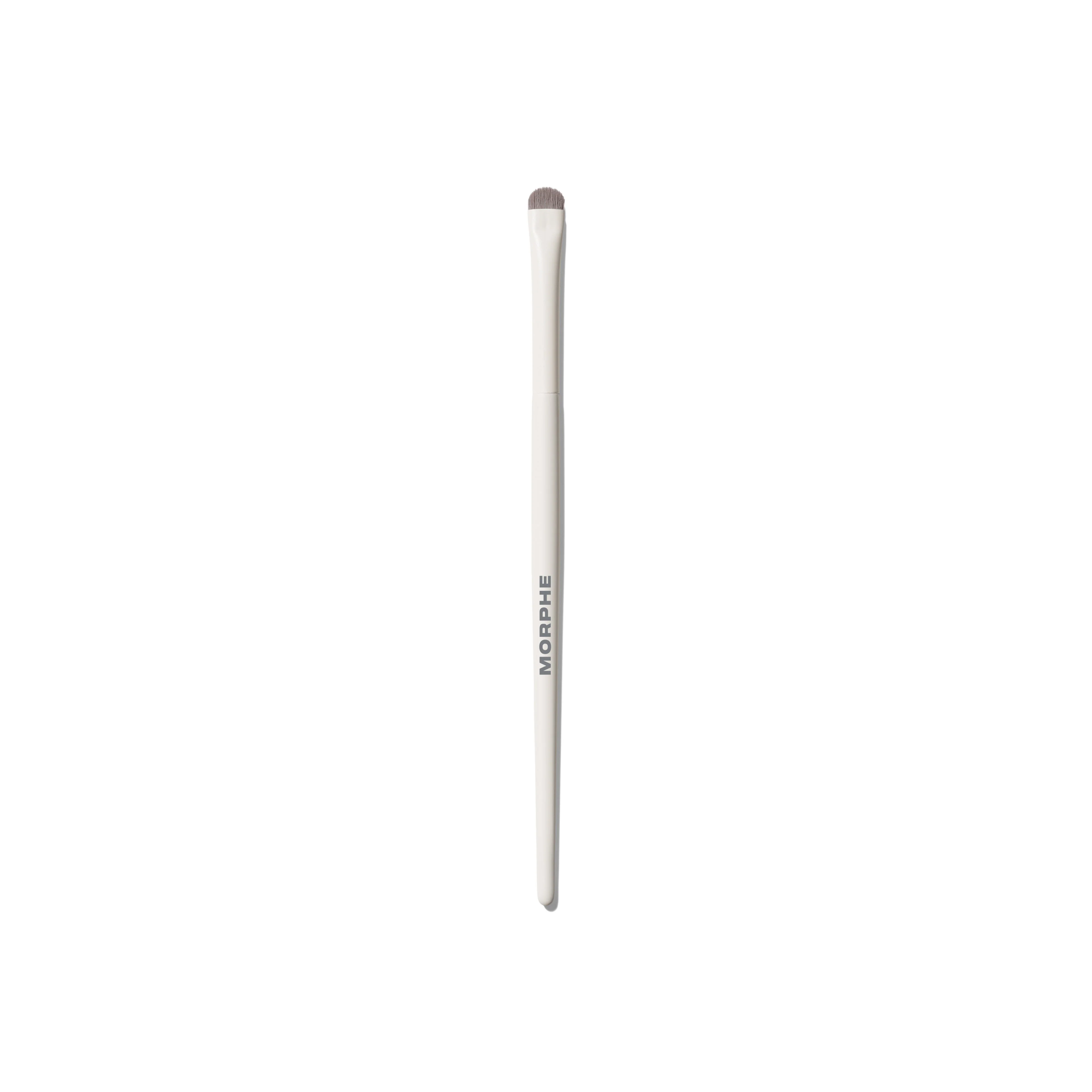 361-m382-detail-smudger-eye-brush-1.webp M382 Detail Smudger Eye Brush