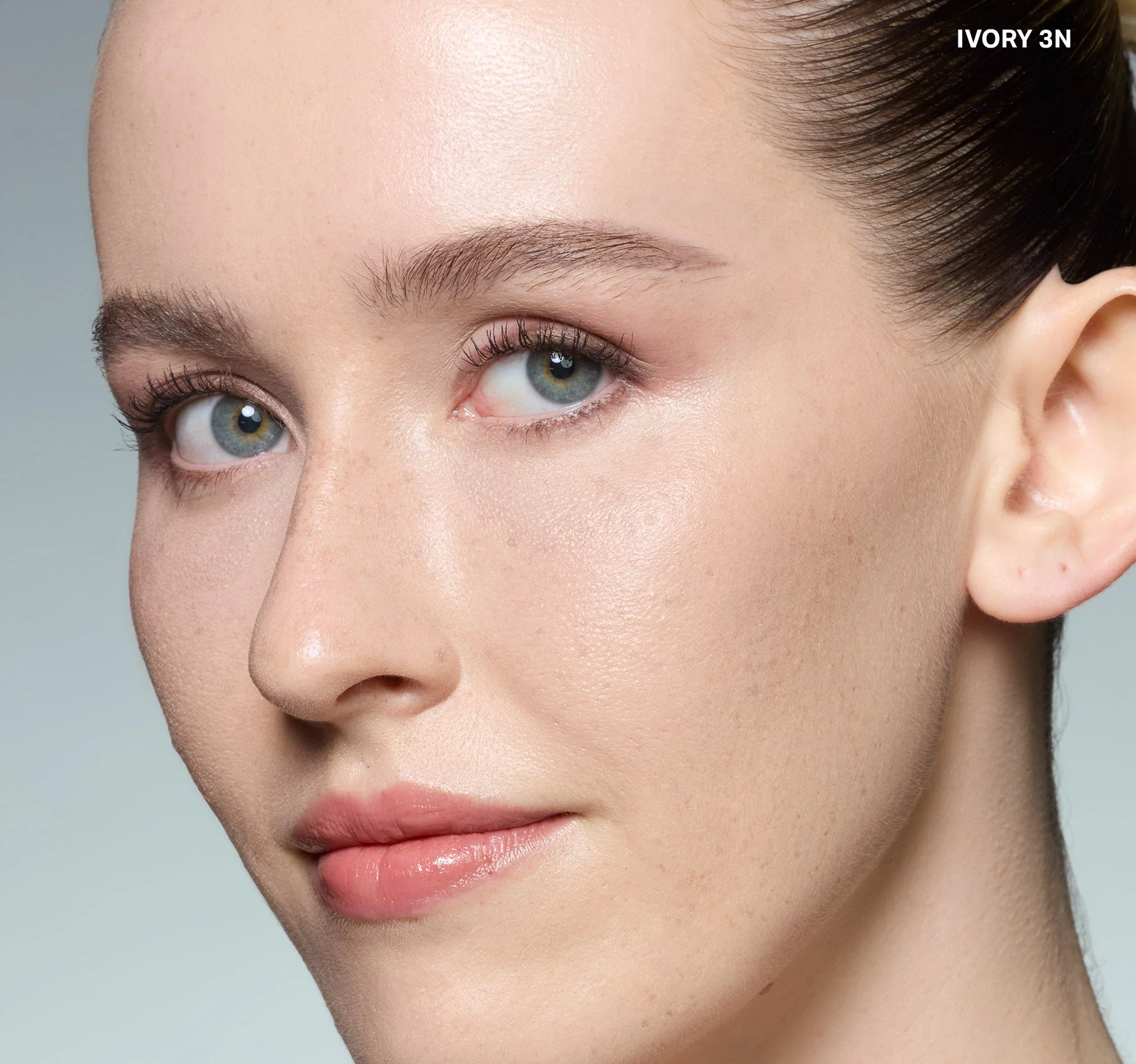 409-wakeup-artist-under-eye-correcting-concealer-12.webp Wakeup Artist Under Eye Correcting Concealer