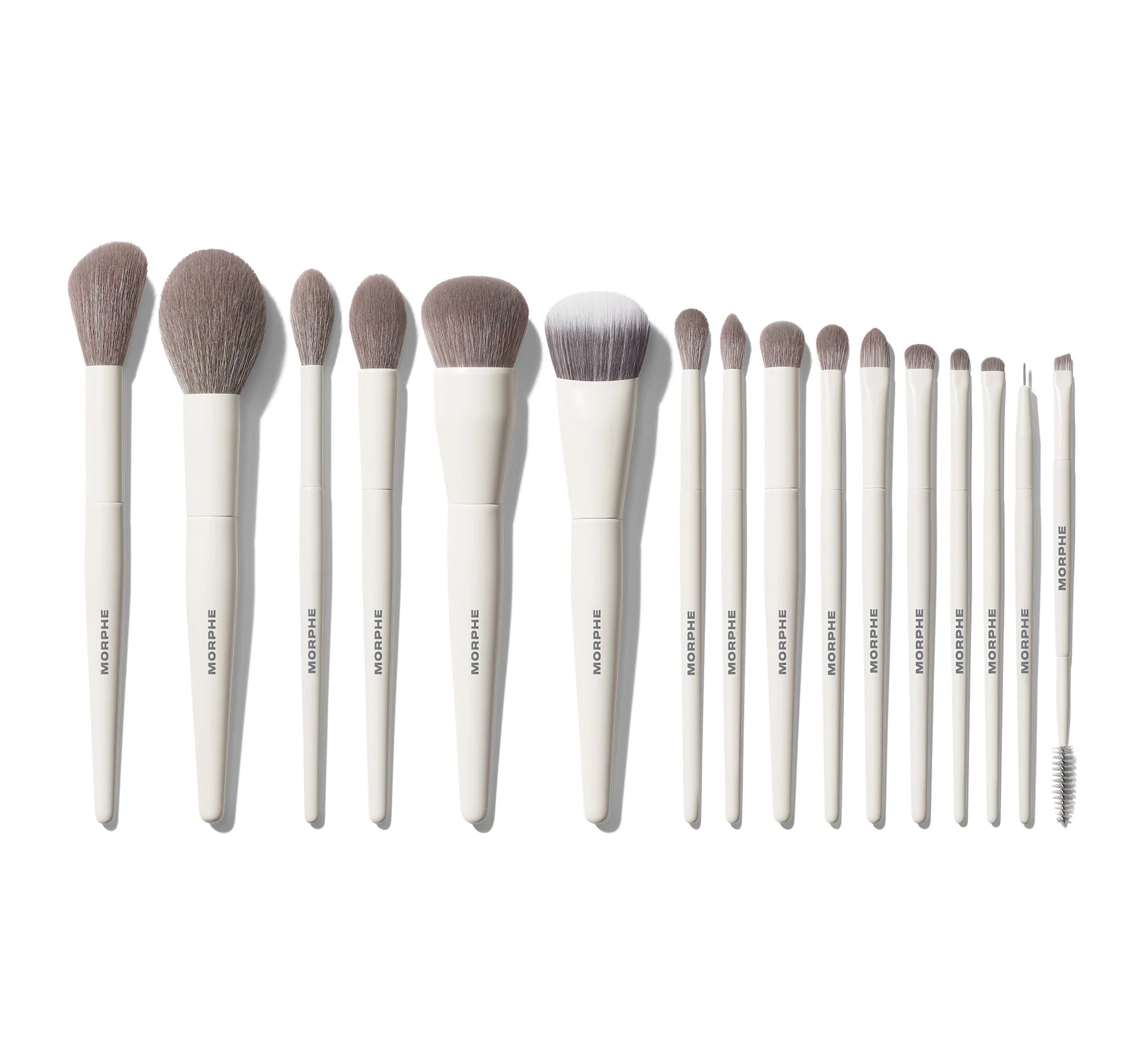43-ready-set-pro-16-piece-face-eye-brush-set-2.webp Ready, Set, Pro 16-Piece Face & Eye Brush Set