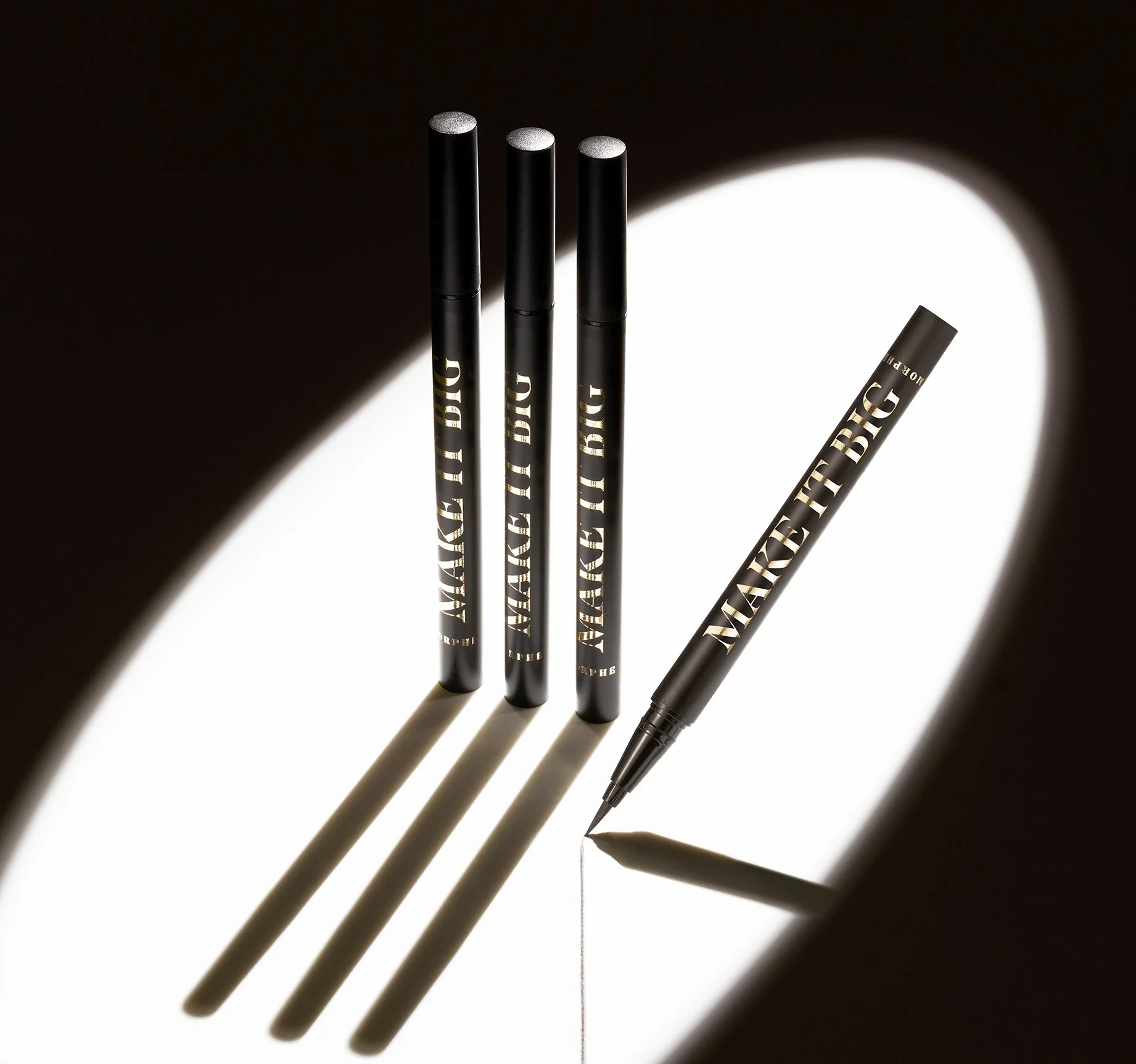 Make It Big Brush-Tip Liquid Liner